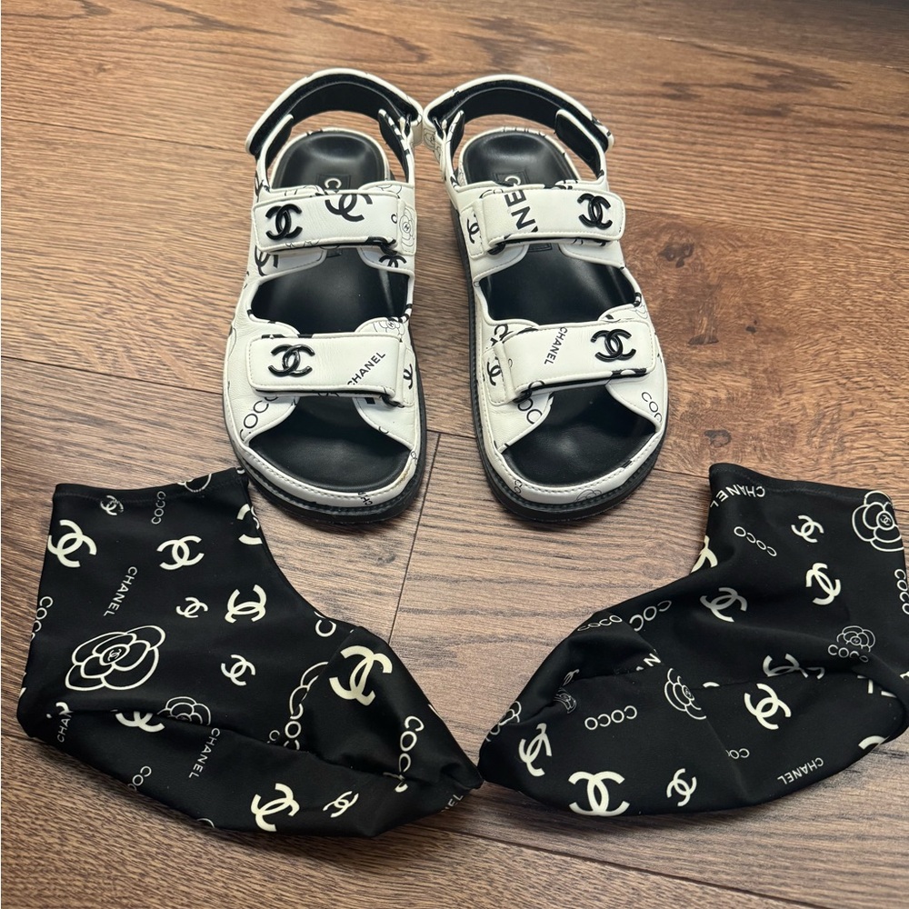 CHANEL Black and White Logo Dad Sandals - Picture 5 of 16